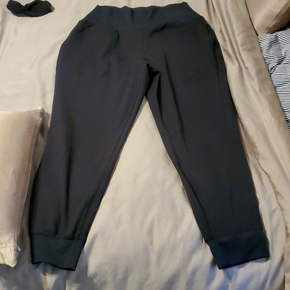 Yoga/Chill pants - Picture 1 of 6